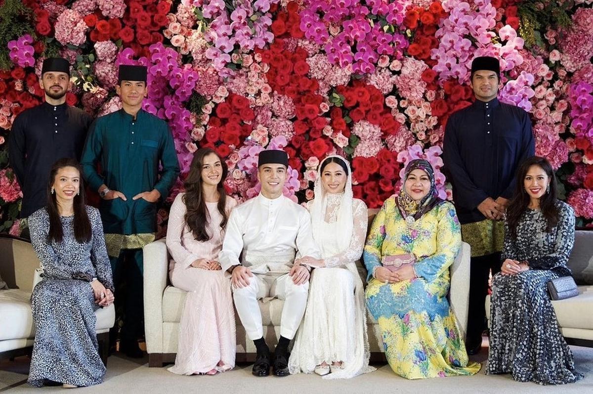 Mateen pun sudah sangat dekat dengan keluarga Anisha