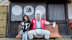 Salah satu destinasi wisata pilihan saat berkunjung ke Negeri Sakura ialah Disneyland yang berada di Tokyo, Jepang. Di sini Wilo banyak abadikan momen serunya jalani liburan bareng ibunda dan sahabat. Tampil simpel dengan busana kasualnya, sosok Wilo pun menuai banyak perhatian. (Liputan6.com/IG/@natashawilona12)