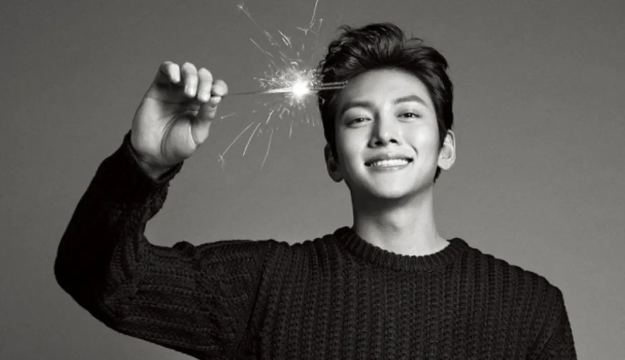 Ji Chang Wook adalah salah satu selebriti Korea yang sedang wajib militer. Ia mengatakan akan mencari pacar usai menyelesaikan tugas negaranya itu. (soompi)