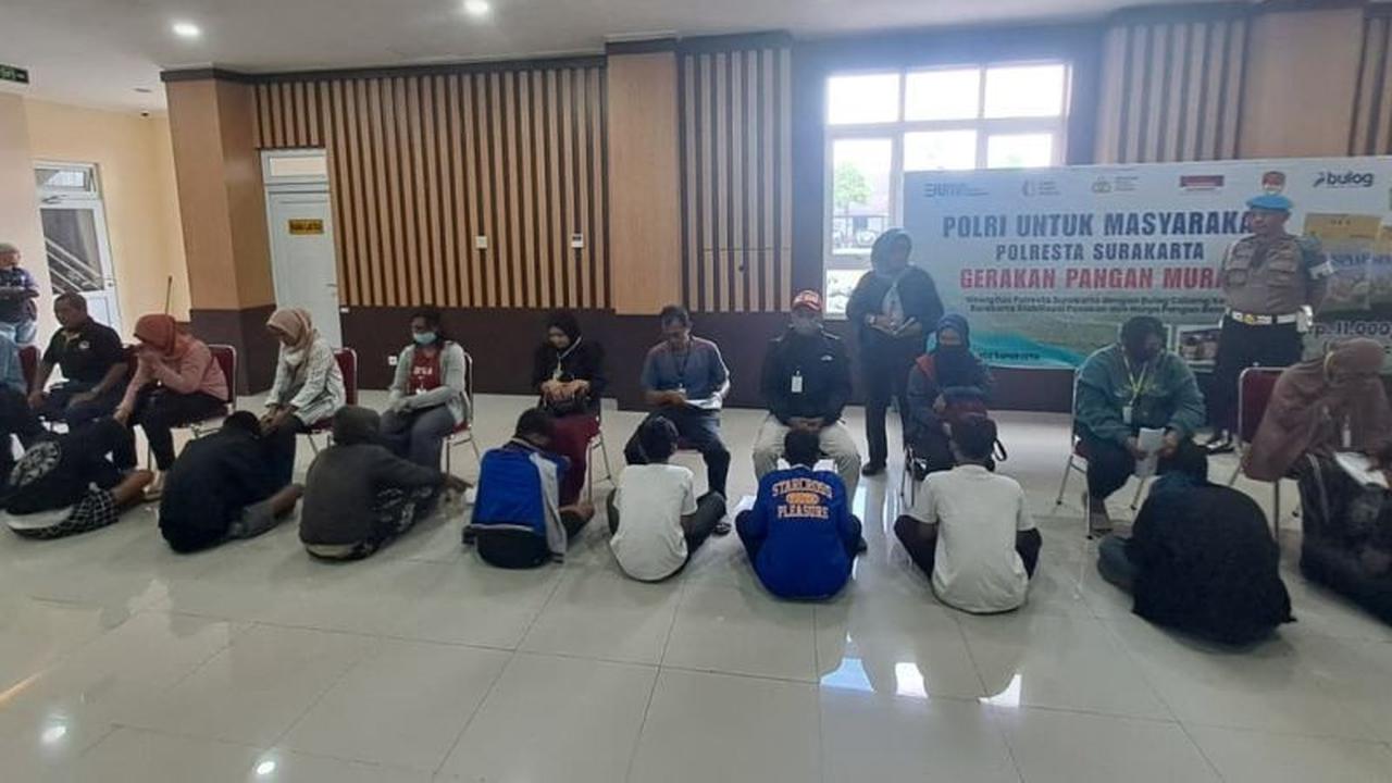 Fakta Unik: Puluhan Pedemo Solo Minta Maaf ke Orang Tua Sebelum Dibebaskan Polisi, Ada Apa?