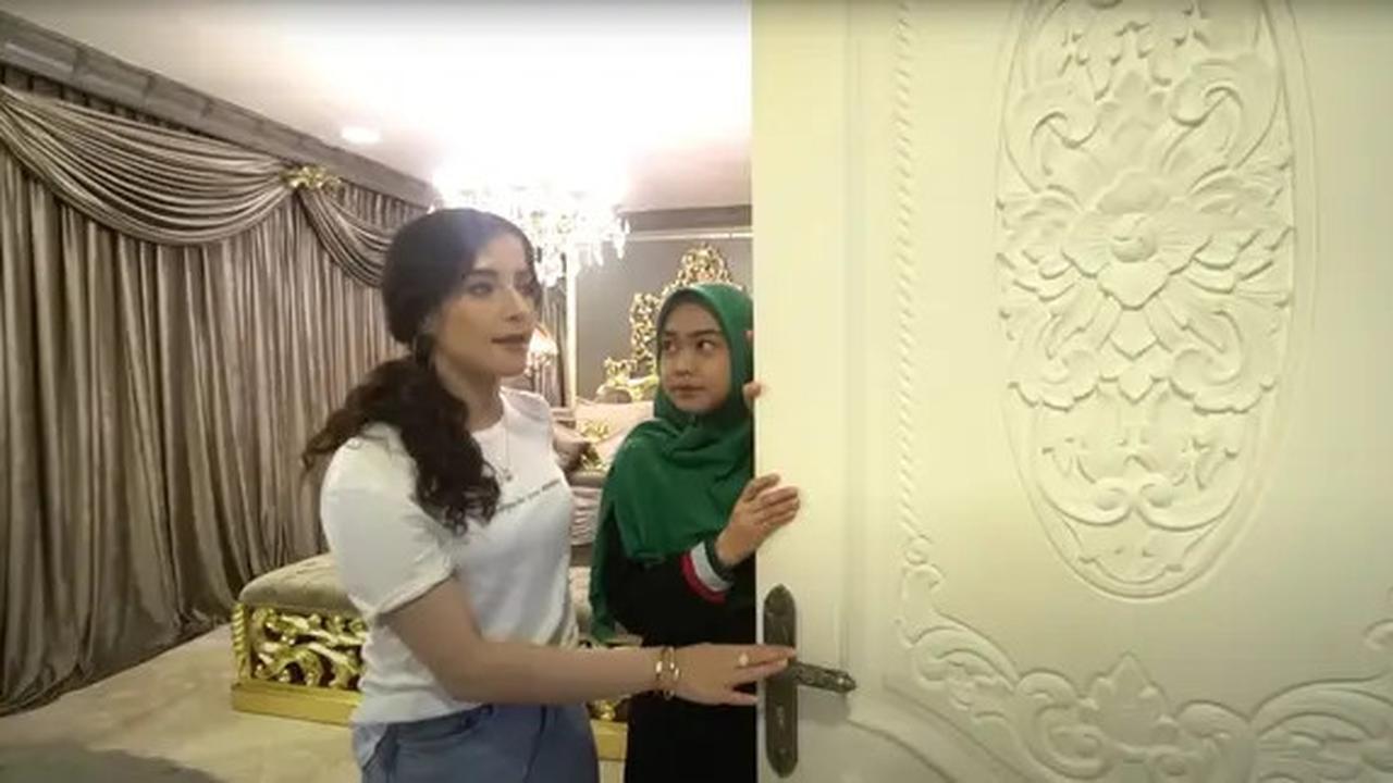 7 Potret Kamar Tidur Tasya Farasya yang Mewah, Bergaya Klasik dengan Sentuhan Emas