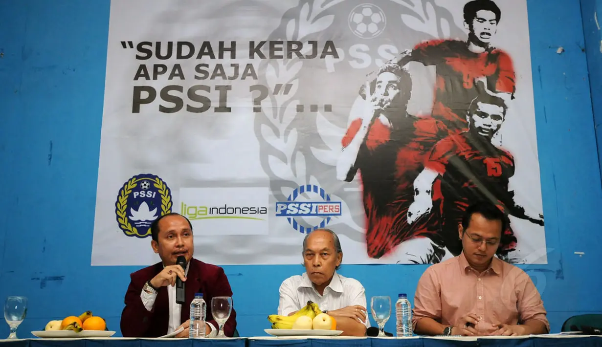 PSSI dan PSSI Pers menggelar diskusi "Sudah Kerja Apa Saja PSSI?" di Jakarta (15/12/2014). (Liputan6.com/Helmi Fithriansyah)