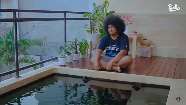 7 Potret Rumah Babe Cabita Usai Direnovasi, Ada Kolam Koi di Atas Garasi