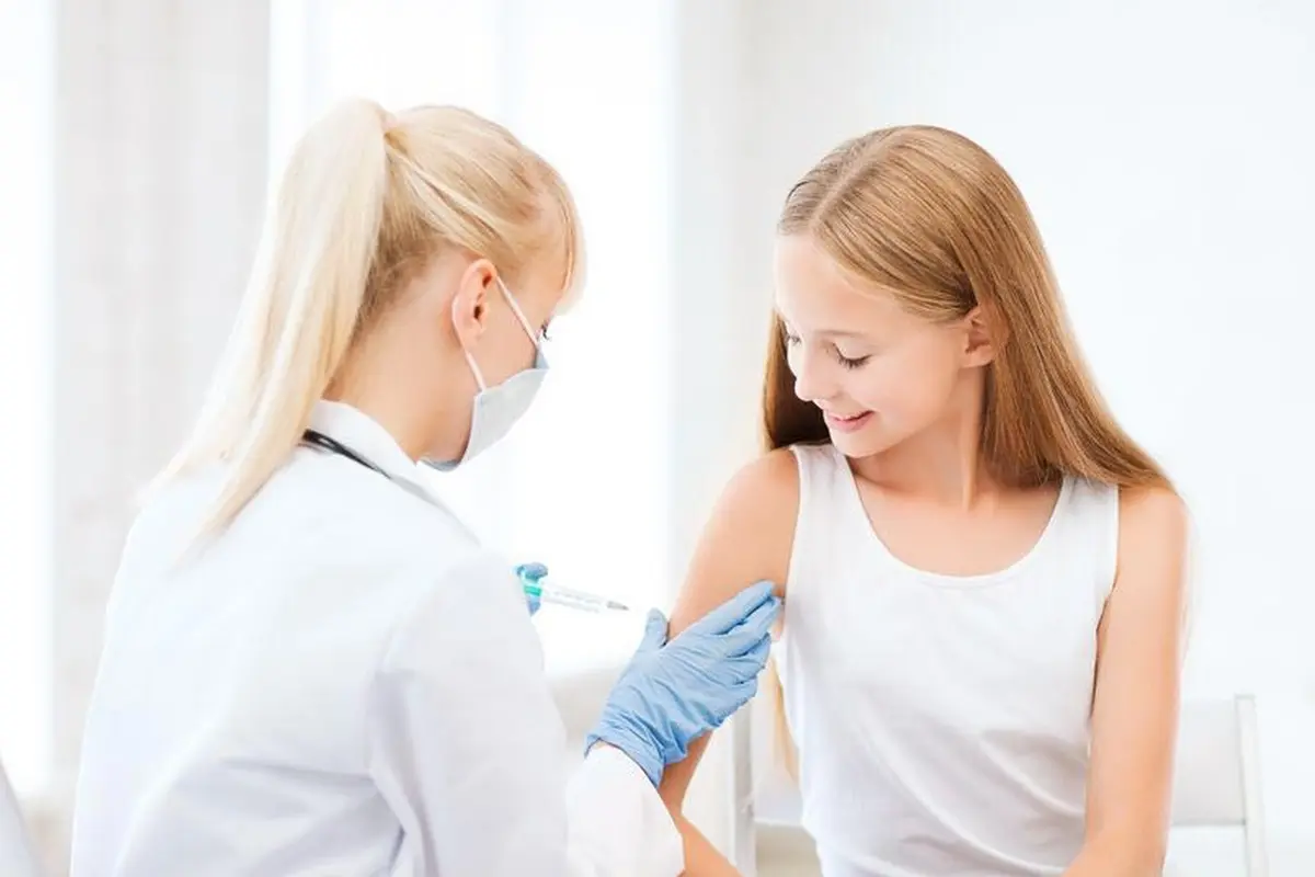 Vaksinasi HPV Bikin Menopause Dini?