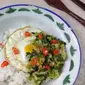 Resep praktis Nasi Telur Siram Minyak Daun Bawang. (Dok: Cookpad&nbsp;@Heni_Nur)