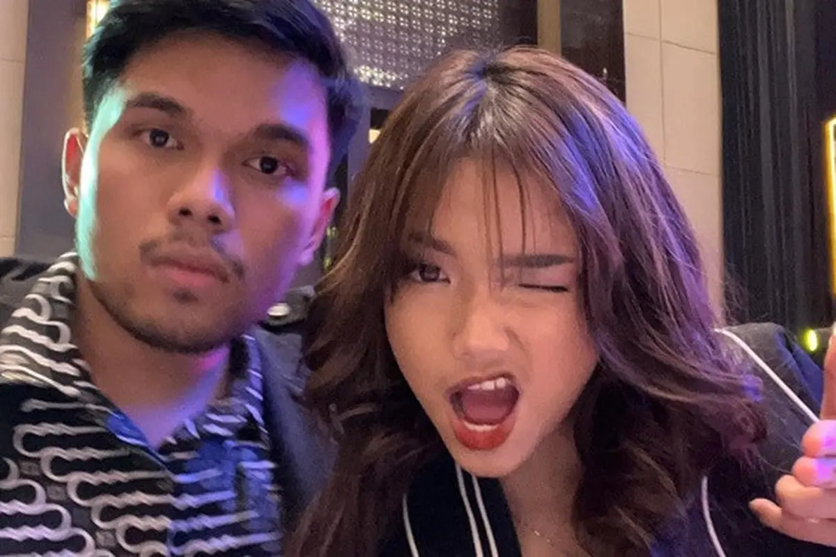 Resmi Pacaran, Ini 6 Potret Thariq Halilintar Dampingi Kegiatan Fuji