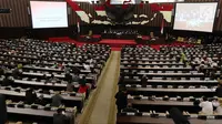 Suasana Sidang Paripurna MPR dengan agenda Pelantikan Penambhan Pimpinan MPR, Jakarta, Senin (26/3). Penambahan pimpinan MPR konsekuensi UU No. 2 Tahun 2018 Tentang MPR, DPR, DPRD, dan DPD (MD3). (Liputan6.com/JohanTallo)