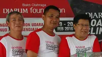 Legenda bulutangkis Indonesia, Christian Hadinata, berbicara soal minimnya bibit pemain putri yang ada saat ini. (Bola.com / Muhammad Wirawan Kusuma)
