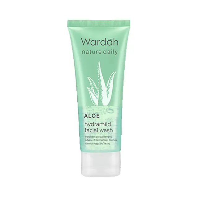 5 Rekomendasi Facial Wash untuk Kulit Kering, Bikin Kulit Lembap dan Kenyal