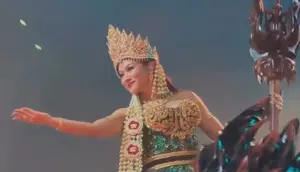 Yura Yunita 3 Kali Bintangi Pagelaran Sabang Merauke, Kini Ditantang Naik Motor di Backstage