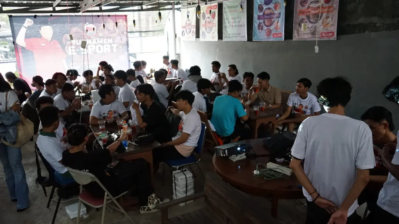 Basis pendukung Mochamad Herviano, Relawan Sedulur Saklawase