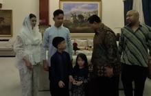 Momen Prabowo Panggil Jan Ethes ‘Mas’ Saat Ajak Naik Kuda