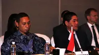 Azwan Karim (Sekjen PSSI) dan Erwin Dwi Budiawan (anggota Exco PSSI) hadir di rapat Dewan AFF di Phuket, Thailand, Sabtu (4/6/2016). (Bola.com/AFF)