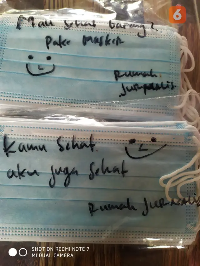 paket masker gratis dari jurnalis palu