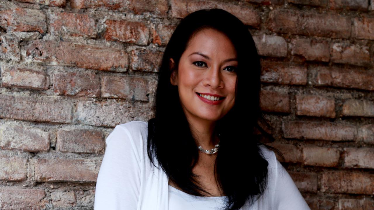 [Bintang] Dee Lestari