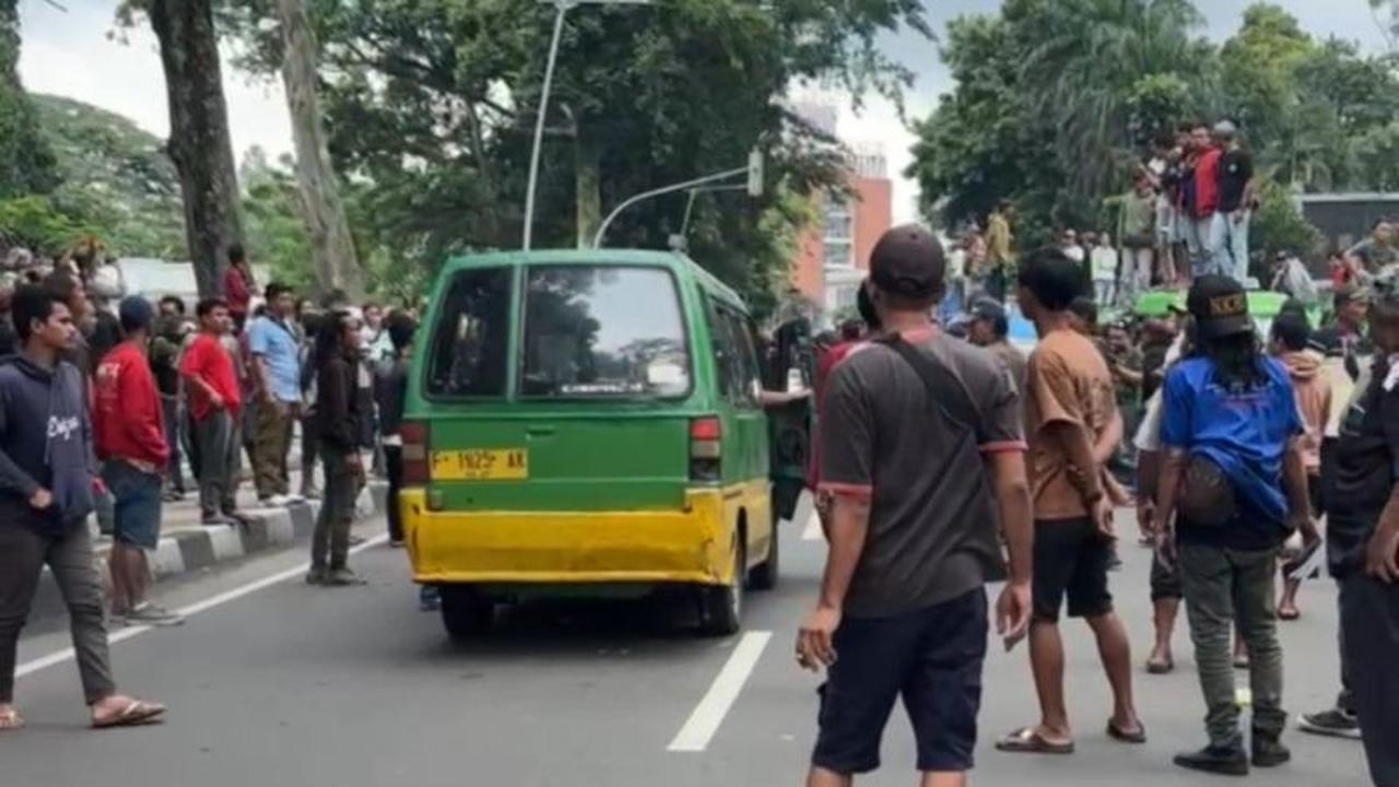 Pemkot Bogor Tunda Razia Angkot Tua Usai Demo, Tunggu Perwali Baru