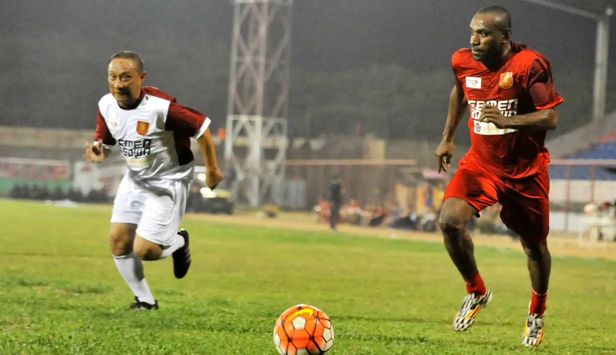 Ortizan Solossa saat memperkuat PSM Makassar (Bola.com/Abdi Satria)