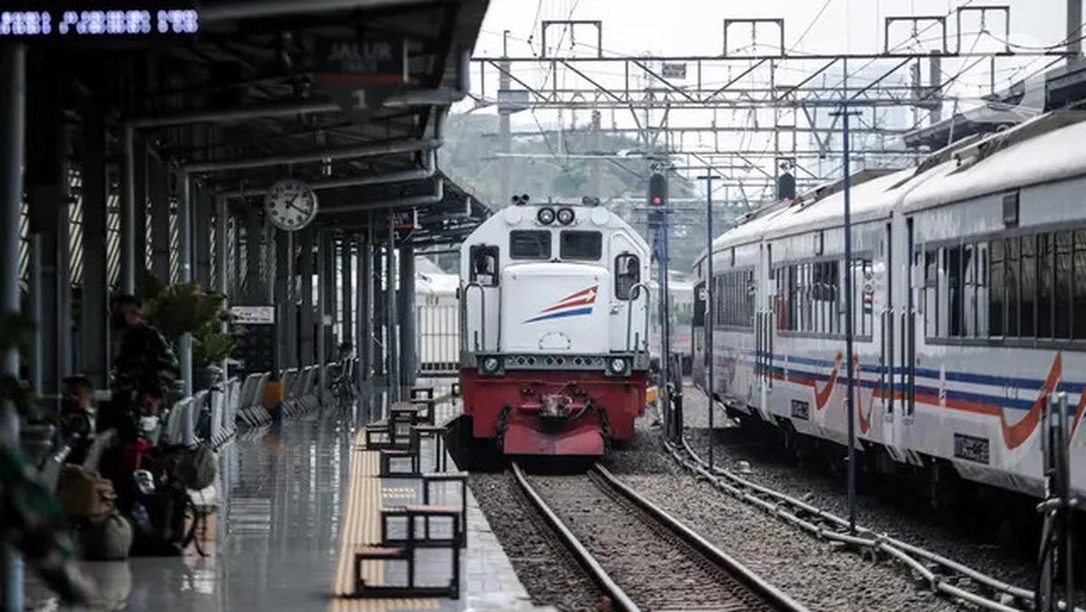 10 Kereta Api dari Gambir Bakal Berhenti di Stasiun Jatinegara Saat Pesta Rakyat, Ini Alasannya