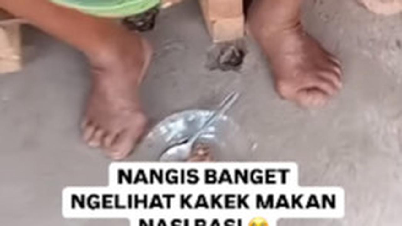 Momen Mengiris Hati Kakek Usia 105 Tahun Makan Nasi Basi