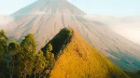 Fakta menarik Gunung Inierie di Flores NTT. (Dok: Instagram @farhan_anggori)