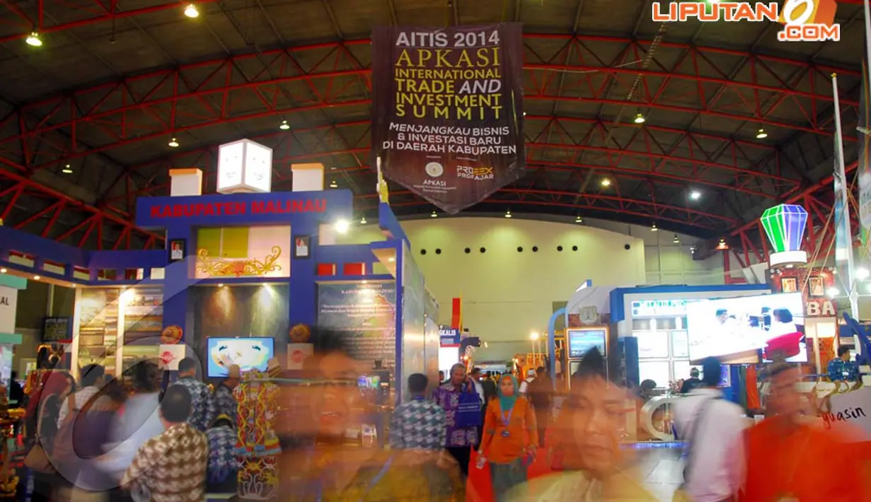 Asosiasi Pemerintahan Kabupaten Seluruh Indonesia (Apkasi) menggelar promosi perdagangan dan investasi bertaraf internasional di JIExpo, Kemayoran, Senin (14/04/2014) (Liputan6.com/Miftahul Hayat). 
