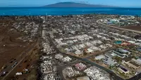 Para warga negara Indonesia (WNI) yang berada di Hawaii dilaporkan masih aman. Mayoritas WNI juga tidak tinggal di Maui yang merupakan lokasi pusat kebakaran. (AP Photo/Jae C. Hong)