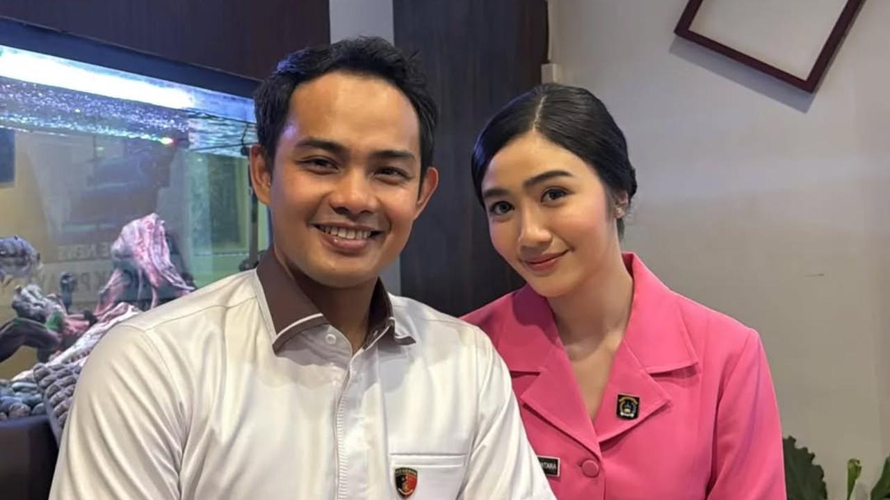 Jadi Istri Polisi, Ini Potret Febby Rastanty Pakai Seragam Ibu Bhayangkari Bikin Terpukau