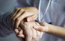 Pneumonia pada Lansia, Penyebab, Gejala, dan Cara Mencegahnya