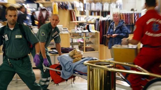 10-9-2003: Tragedi Penusukan Menlu Swedia Saat Berbelanja