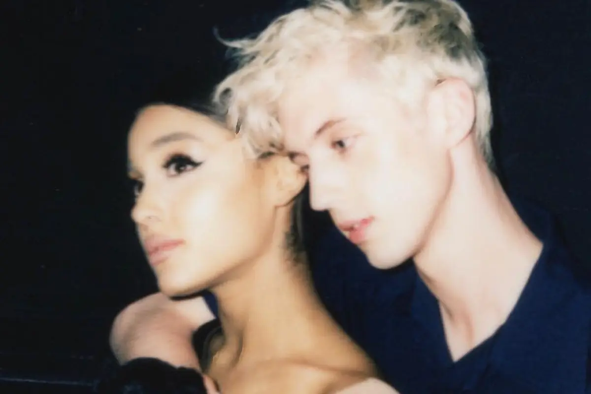 [Bintang] Lirik Lagu Troye Sivan feat Ariana Grande, Dance To This
