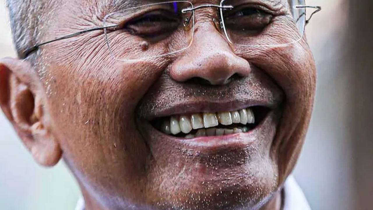 Dahlan Iskan Penuhi Panggilan KPK Terkait Korupsi di Pertamina