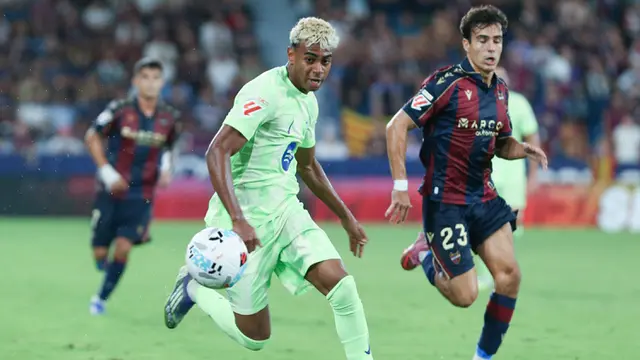 Foto: Dramatisnya Laga Levante vs Barcelona di Liga Spanyol, Blaugrana Catatkan Epik Comeback