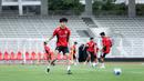 <p>Luke Xavier Keet mengikuti latihan perdana Timnas Indonesia U-22 untuk SEA Games 2025 di Stadion Madya, Senayan, Jakarta, Selasa (11/11/2025). (Bola.com/Bagaskara Lazuardi)</p>