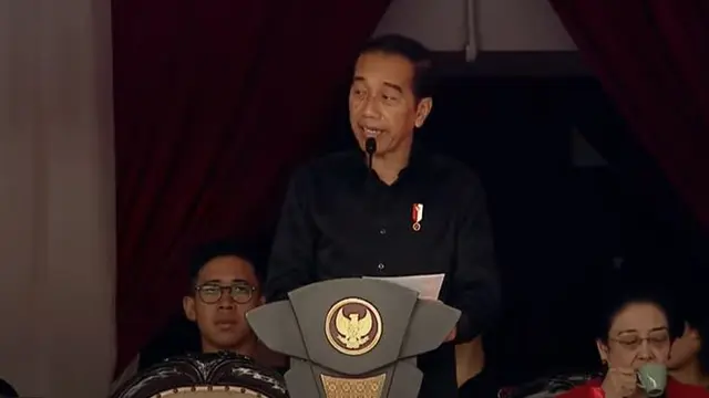Presiden Joko Widodo atau Jokowi saat menghadiri acara puncak peringatan Bulan Bung Karno di GBK, Jakarta Pusat, Sabtu (24/6/2023).