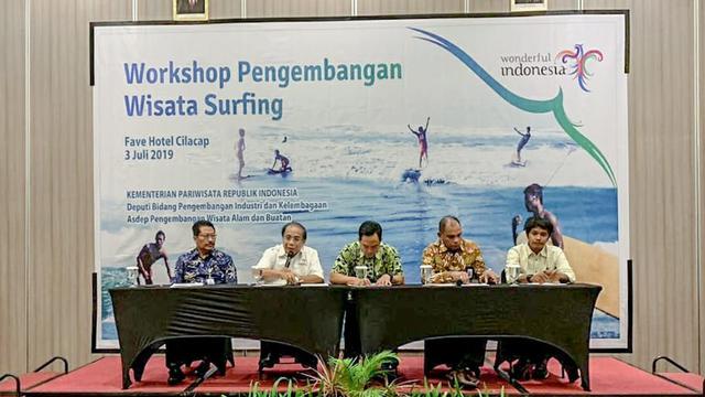 Cilacap Bakal Jadi Surga Para Peselancar Regional Liputan6com