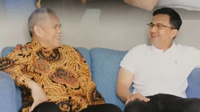 Sahrul Gunawan minta izin ayah maju Bupati Bandung (https://www.instagram.com/p/C_PFuGXByZy/)