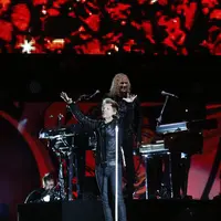 Menjadi kebanggaan tersendiri bagi Indonesia menggelar konser Bon Jovi hari ini mengingat Jon Bon Jovi dan kawan-kawan sempat menggagalkan konsernya di beberapa negara lain. (Bintang/EPA)