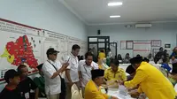 Suasana Pendaftaran pasangan calon di KPU Banyumas. (Foto: Liputan6.com/Muhamad Ridlo)