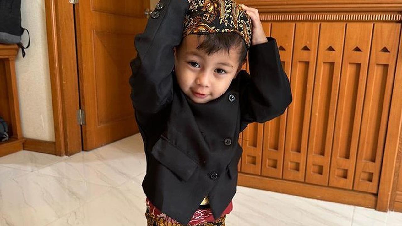 Kiano dan Kenzo langsung banjir pujian. Keduanya dipuji begitu ganteng.