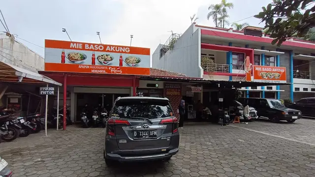 Rekomendasi Tempat Makan Bakso Enak di Bandung