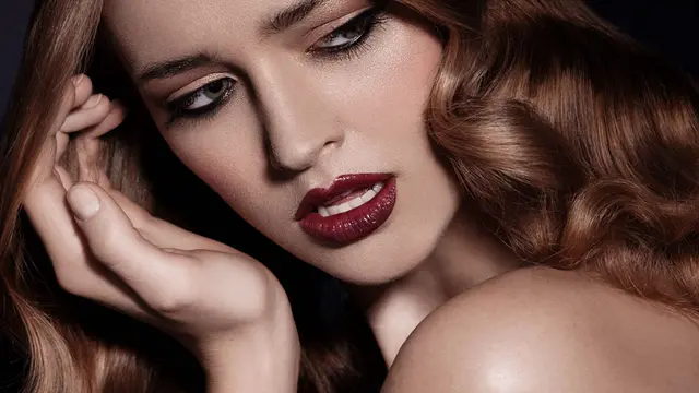8 Lipstik Warna Merah Terbaik Untuk Bibir (Bag 1)