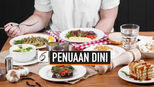 Penuaan dini bisa disebabkan karena berbagai faktor, salah satunya faktor makanan yang kurang sehat. Berikut ini adalah beberapa makanan yang terbukti dapat membuat Anda semakin cepat tua.