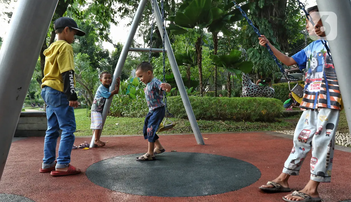 Taman ini dulunya merupakan sebuah Waduk dari sub sistem Kali Cideng. (Liputan6.com/Angga Yuniar)
