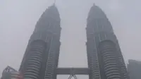 Kabut asap terus mengganggu aktifitas warga di Malaysia.