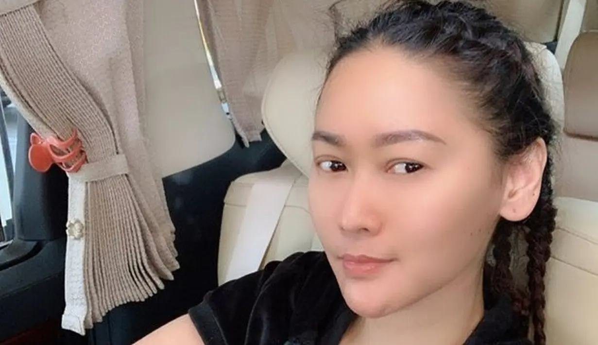 Biasa Pakai Wig, 6 Potret Inul Daratista Tunjukkan Rambut Asli Ini Tuai Pujian (Sumber: Instagram/inul.d)