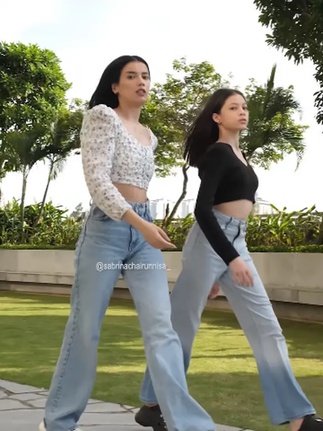 Disebut Mirip, Ini 5 Potret Sabrina Chairunnisa dan Nada Tarina Putri