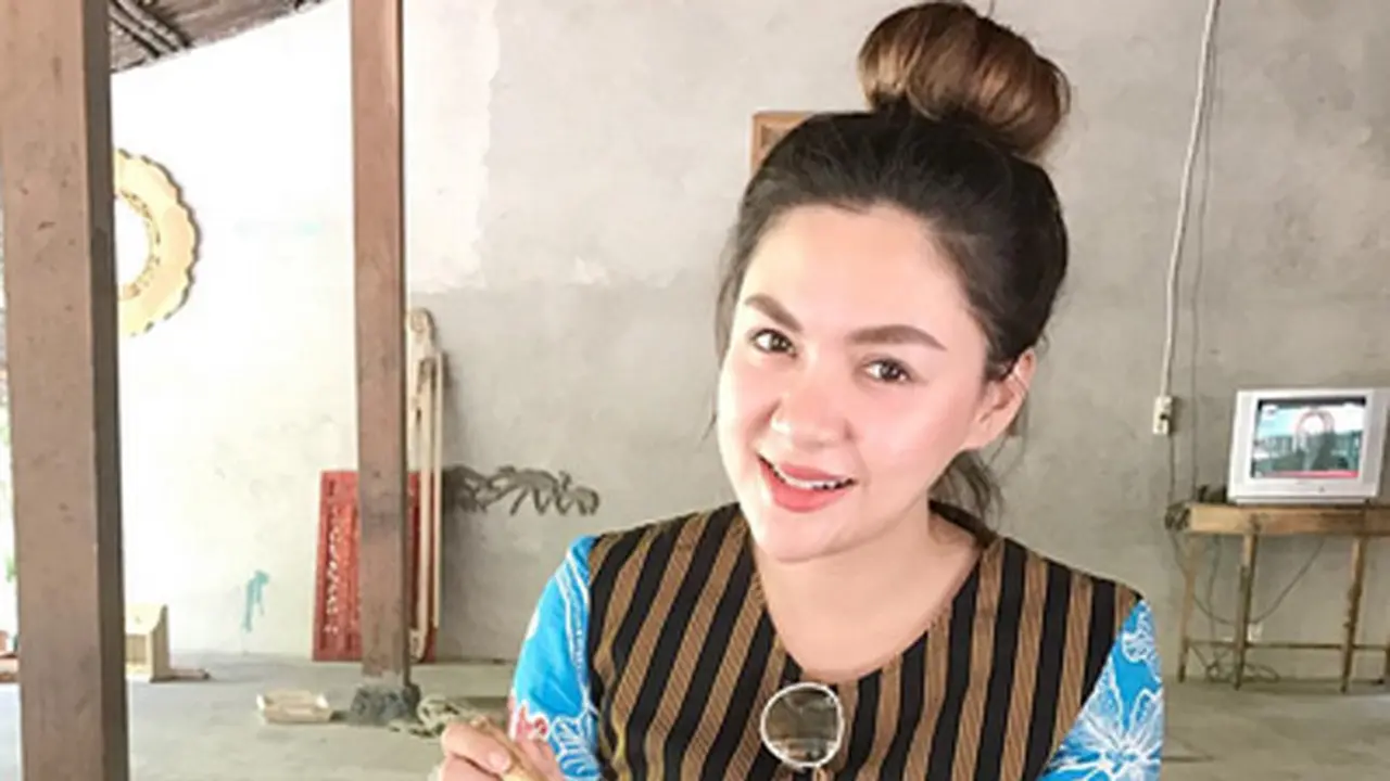 [Bintang] Vicky Shu