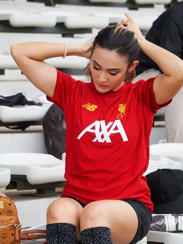 Potret Intan Saumadina si Sportcaster Cantik dan Mempesona
