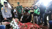 Setahun Berlalu, Makam Affan Kurniawan Tak Sepenuhnya Sepi