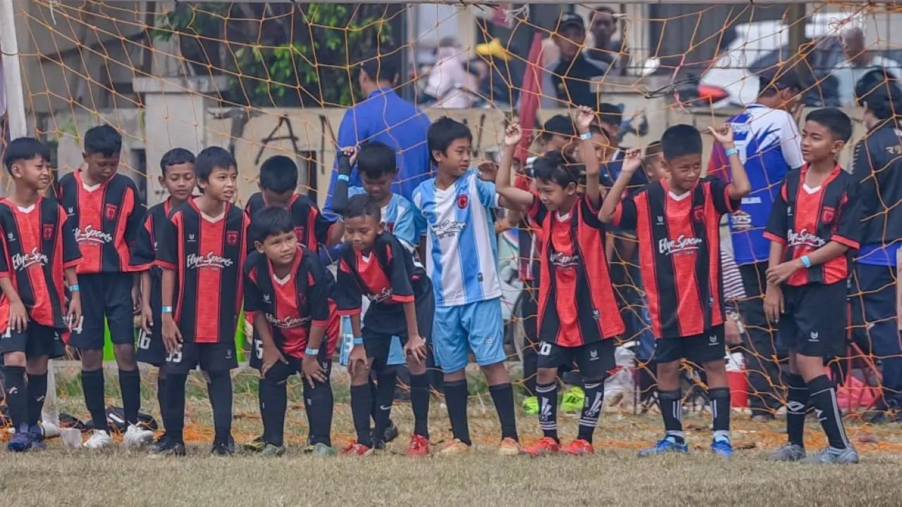 Sepak Bola Usia Muda